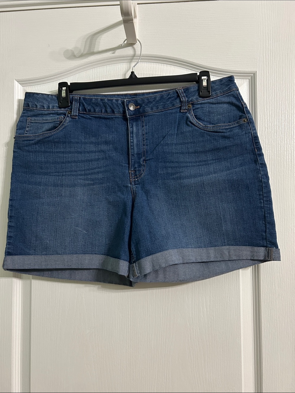Canyon River Blues Dark Blue Cuffed Denim Shorts